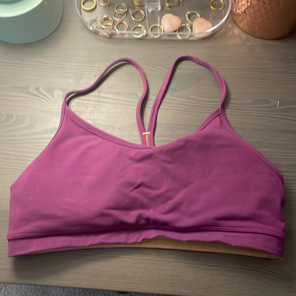 Lululemon Y nulu bra